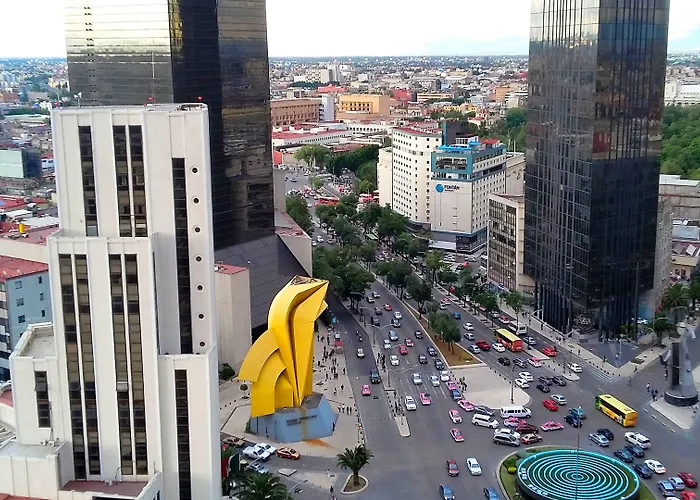Fontan Reforma Centro Historico Mexico City